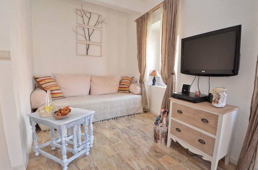 Bell Tower Apartment Budva Bilik gambar